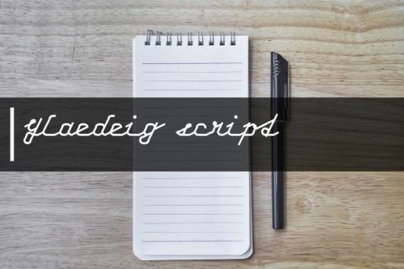 Glaedeig Script Font: Elegant & Connected